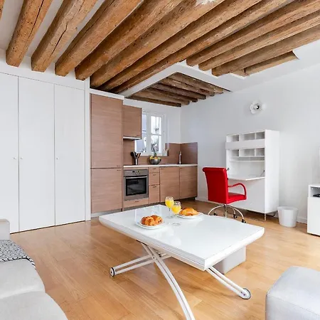 Mabillon - Saint Germain Des Pres Apartment *